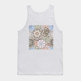 Seamless pattern with floral mandala Tank Top